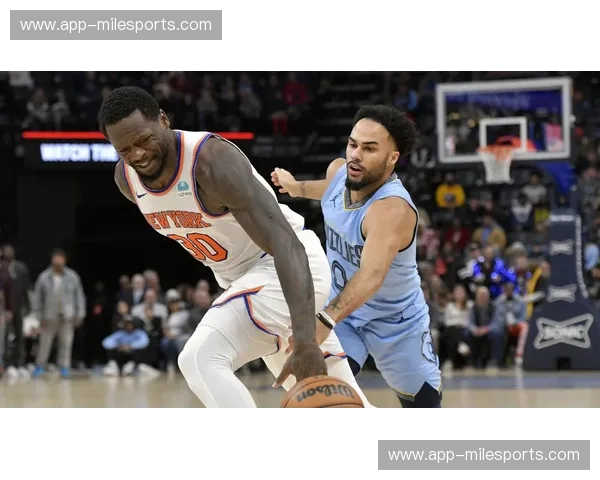 灰熊vs尼克斯：谁能在这场史诗对决中脱颖而出？深入解析与前瞻预测